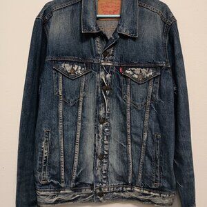Levi's Trucker Jean Jacket Men's Danica Faded Distressed Size S